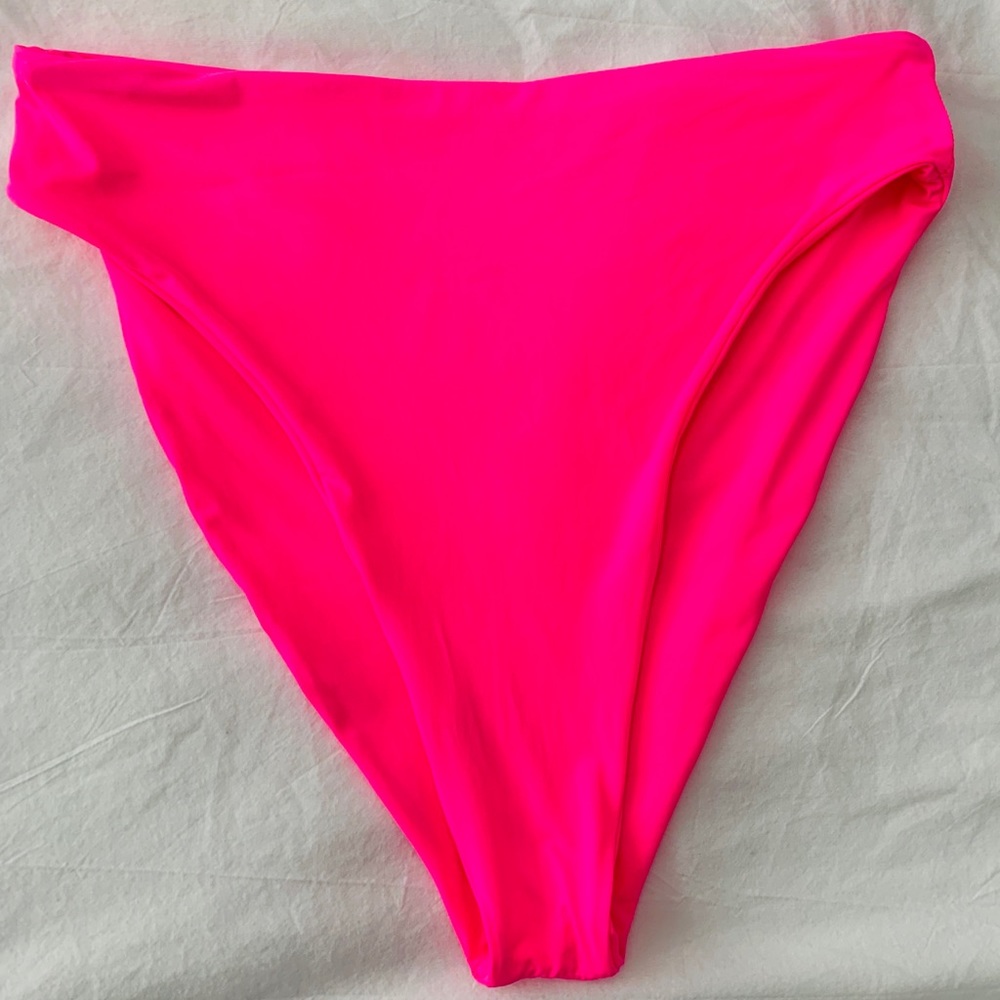 437 bathing suit